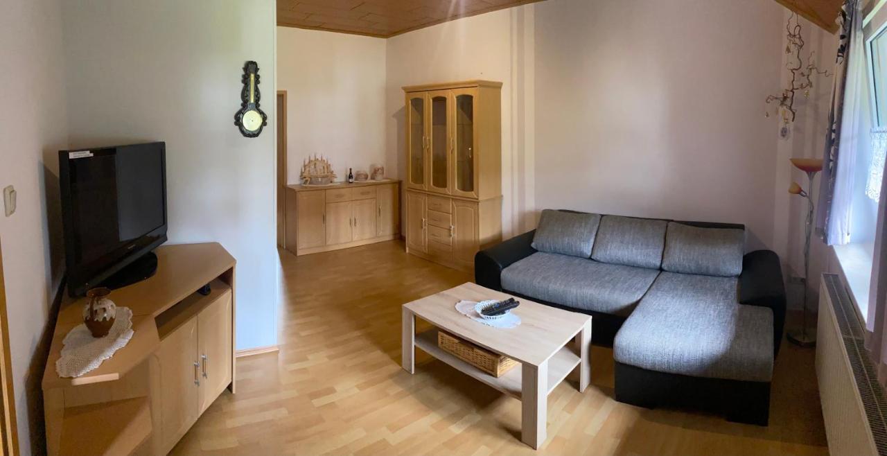 Ferienwohnung Haasen Lauscha Buitenkant foto